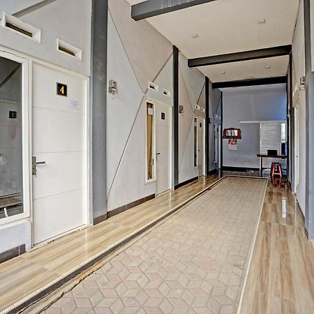 Oyo Life 91866 Paradise Ok Kost Syariah Mojokerto Bagian luar foto
