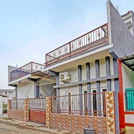 Oyo Life 91866 Paradise Ok Kost Syariah Mojokerto Bagian luar foto