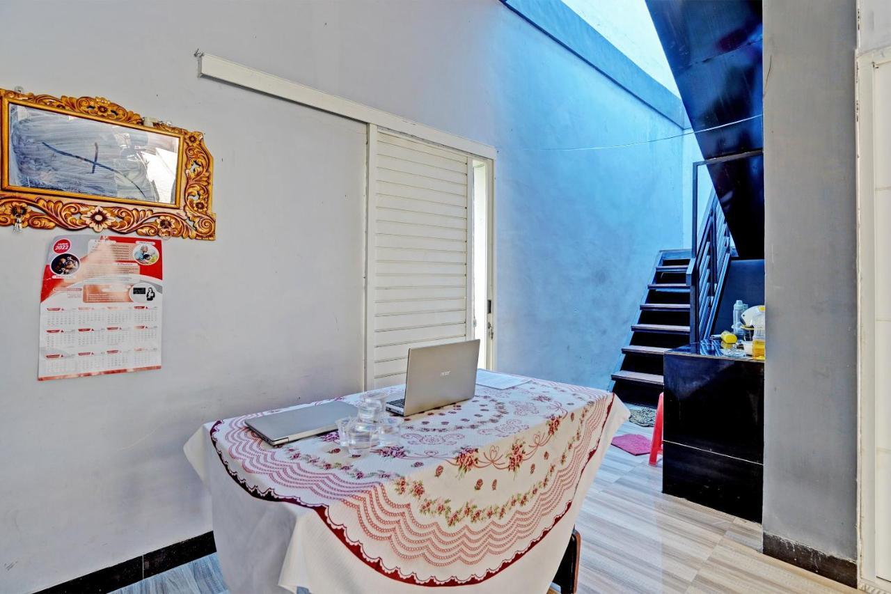 Oyo Life 91866 Paradise Ok Kost Syariah Mojokerto Bagian luar foto