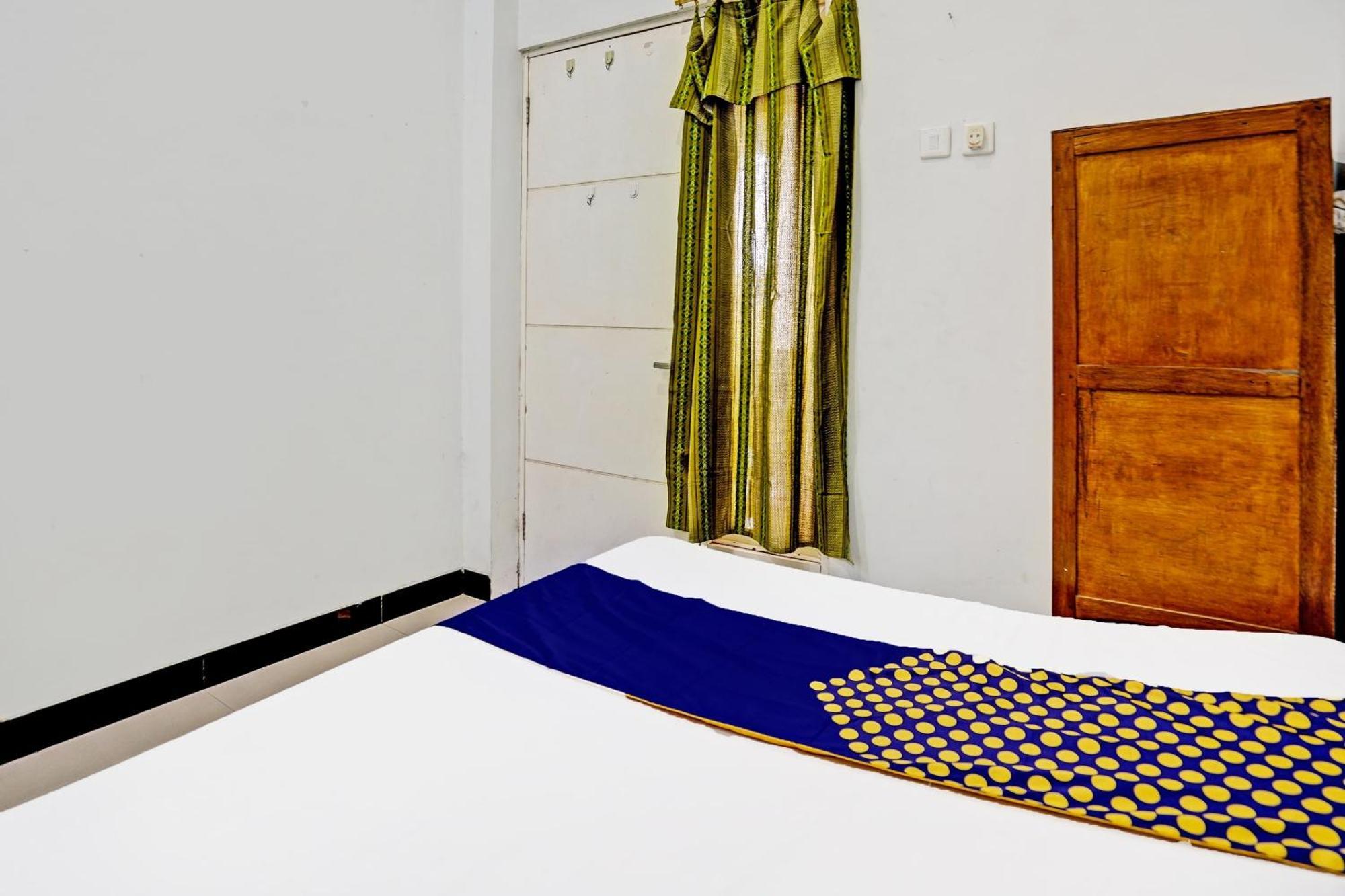 Oyo Life 91866 Paradise Ok Kost Syariah Mojokerto Bagian luar foto